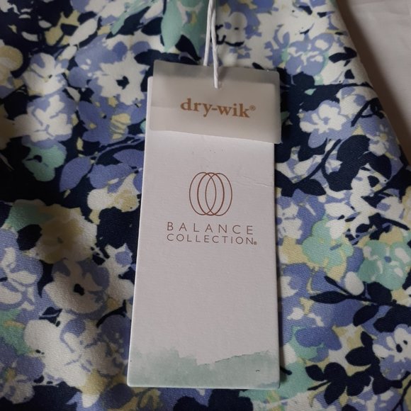 Balance Collection Women's Capri Leggings Size S Floral Dry-Wik 2021 Line NWT! - Picture 7 of 11